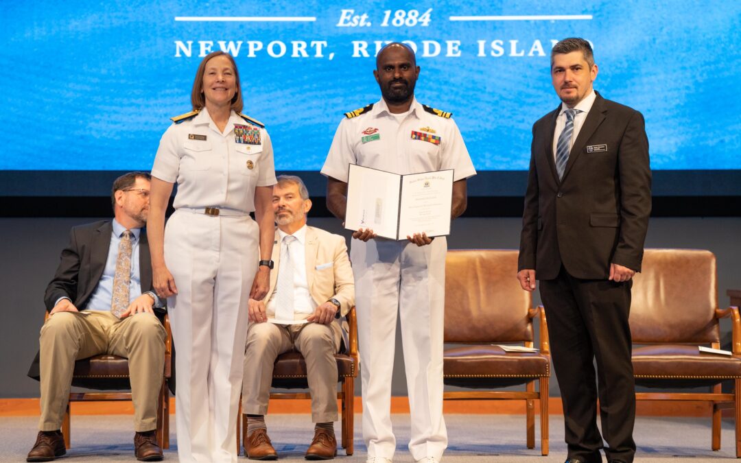 Naval War College Foundation Presents Student Achievement Awards